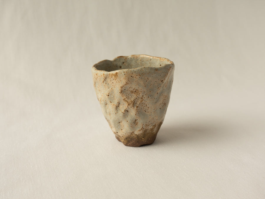 cup - crevice